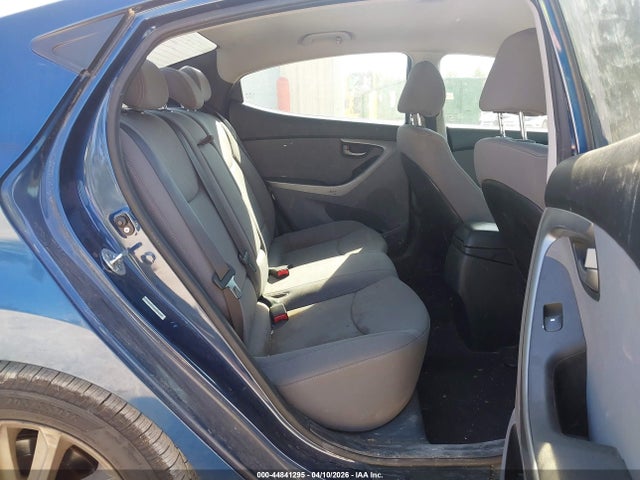 Hyundai ELANTRA Se