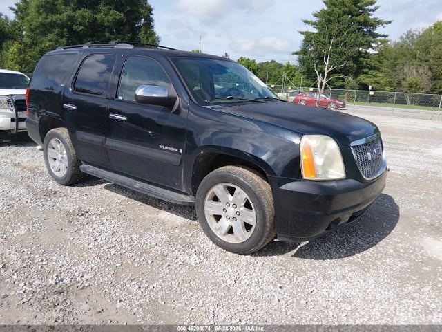 Salvage GMC Yukon Image