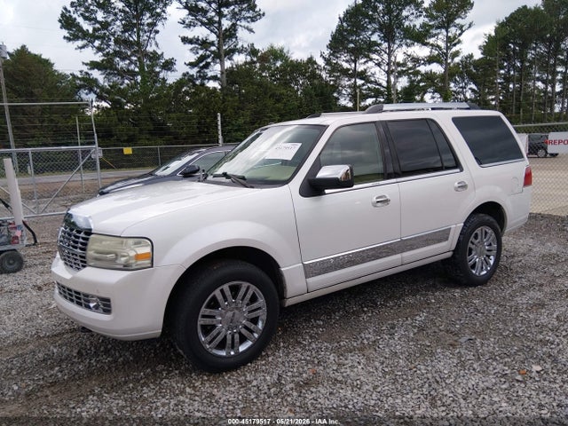 Lincoln Navigator
