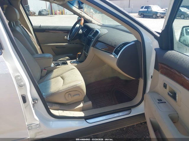 Cadillac SRX V6