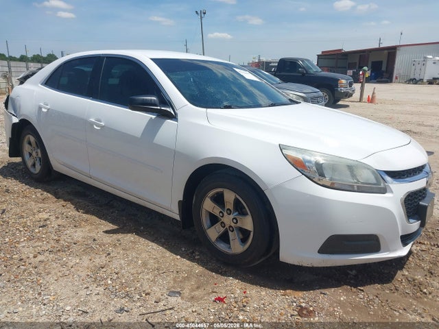 Salvage Chevrolet Malibu Image