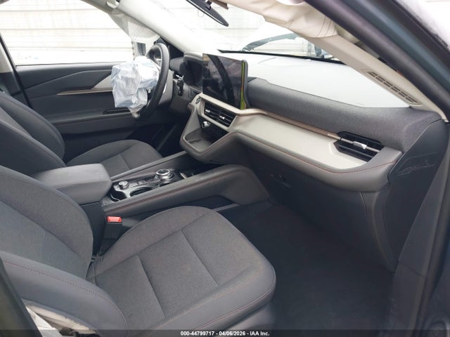Ford Explorer Active