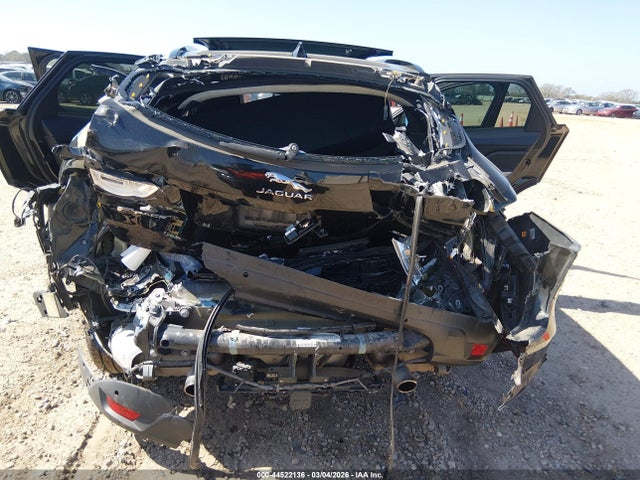 Jaguar F-PACE Checkered Flag P250 Awd Automatic