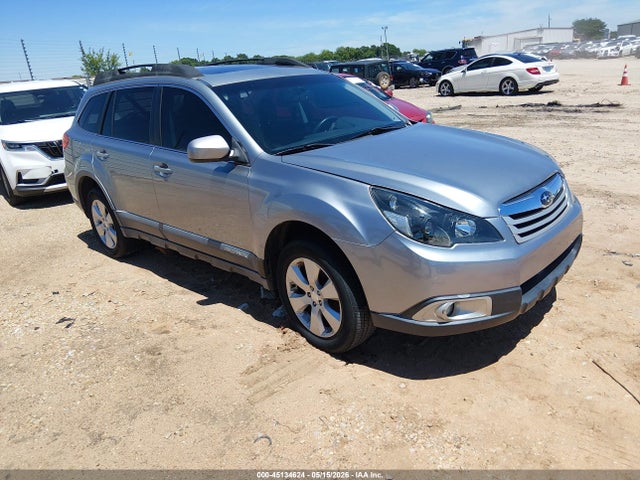 Salvage Subaru Outback Image