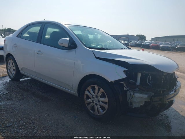 Salvage Kia Forte Image