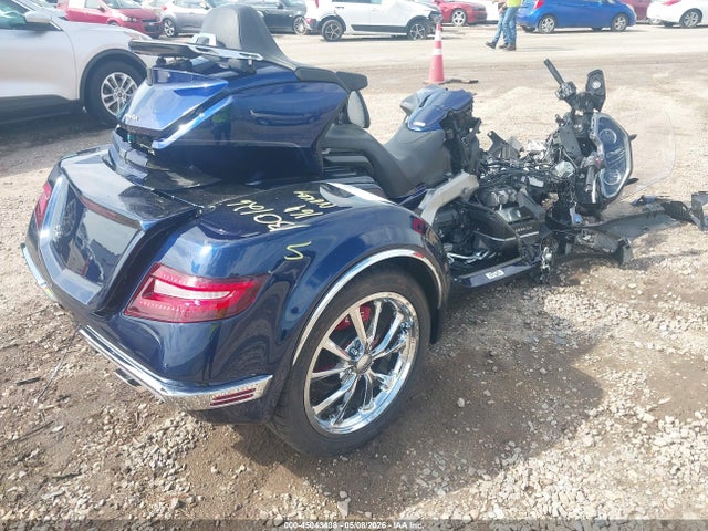 Honda Gl1800 D