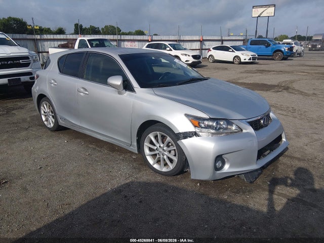 Salvage Lexus Ct Image