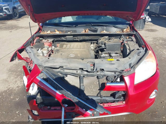 Toyota RAV4 Limited V6