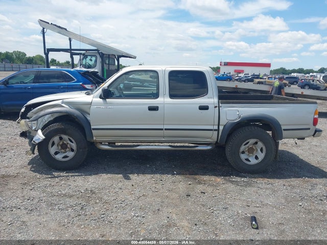 Toyota Tacoma Base V6