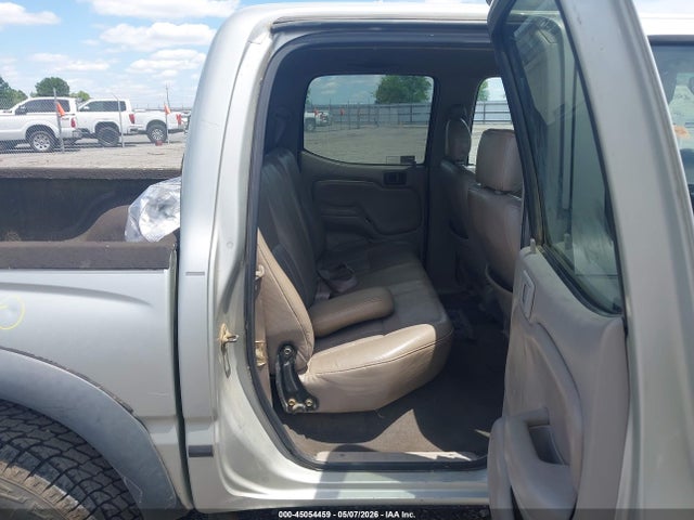 Toyota Tacoma Base V6