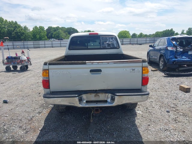 Toyota Tacoma Base V6