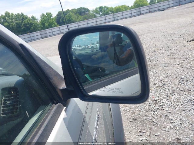 Toyota Tacoma Base V6