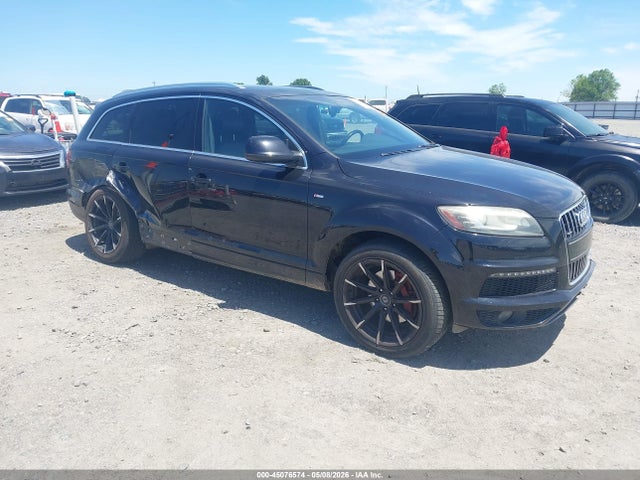 Salvage Audi Q7 Image