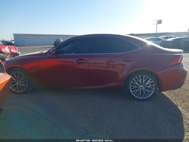 Lexus Is