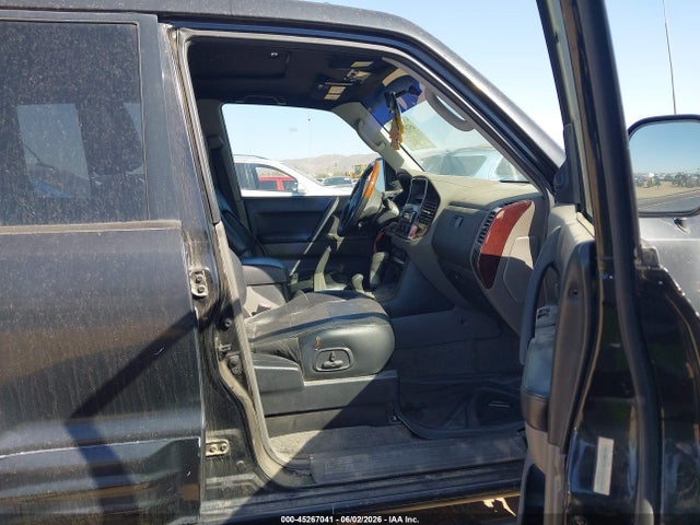 Mitsubishi Montero Limited