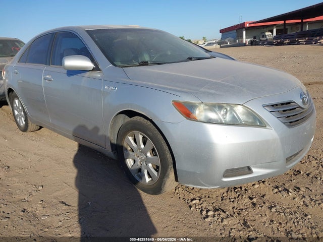 Salvage Toyota Camry Image