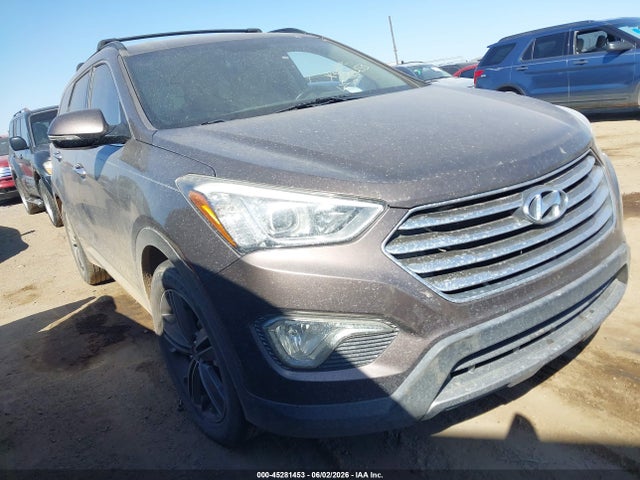 Salvage Hyundai SANTA FE Image