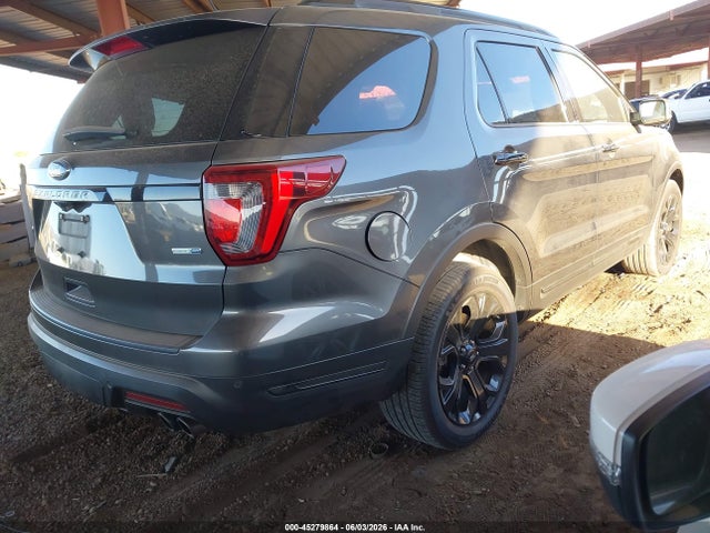 Ford Explorer Sport