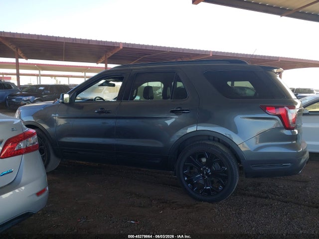 Ford Explorer Sport