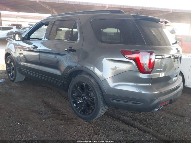 Ford Explorer Sport