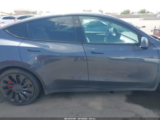 Tesla Model Y Performance Dual Motor All-wheel Drive