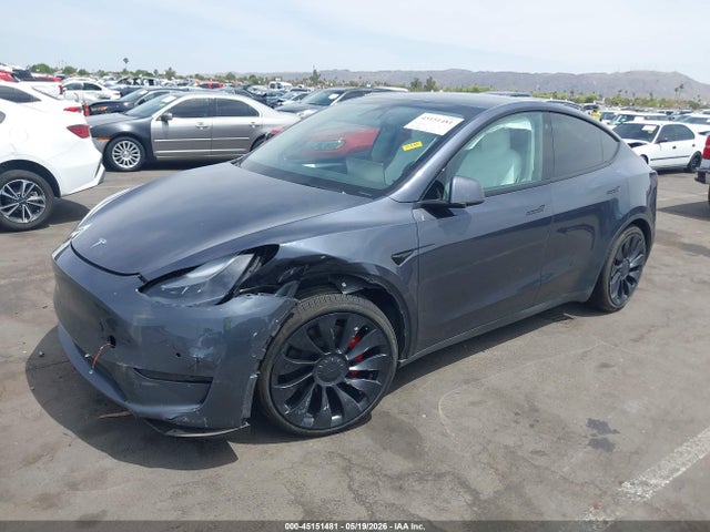 Tesla Model Y Performance Dual Motor All-wheel Drive