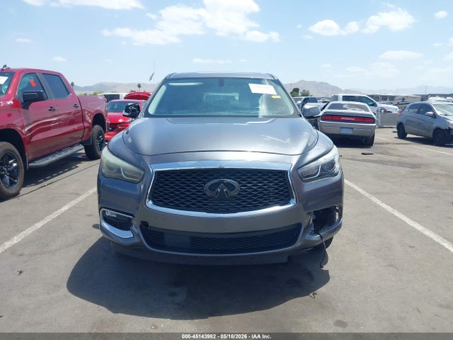 INFINITI Qx