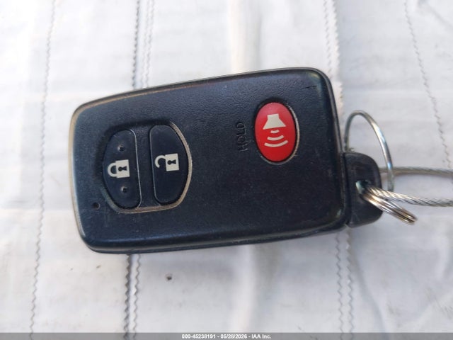 Toyota Prius V