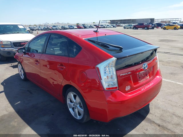 Toyota Prius V