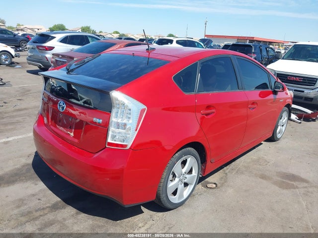 Toyota Prius V