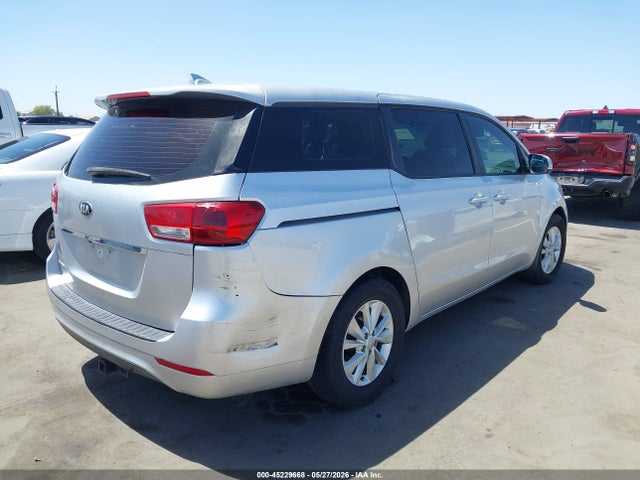 Kia Sedona L