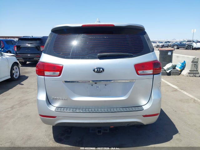 Kia Sedona L