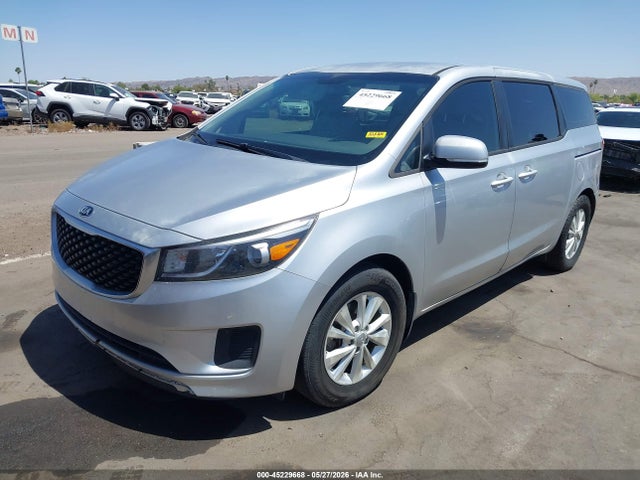 Kia Sedona L