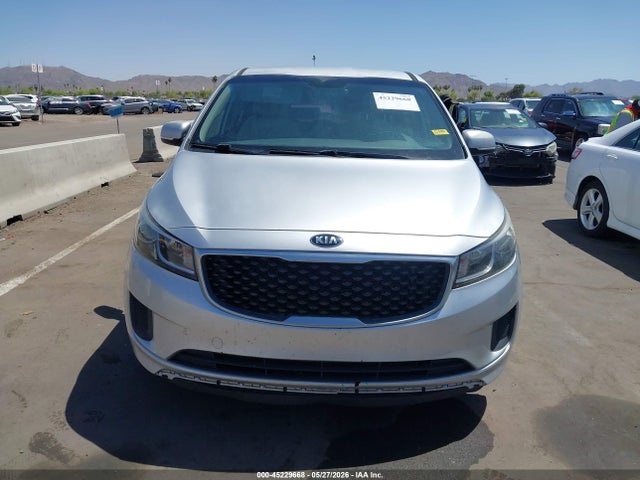 Kia Sedona L