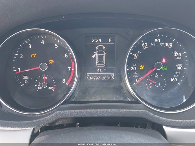 Volkswagen Passat 1.8t S