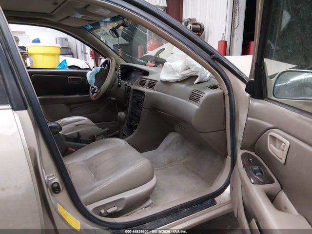 Toyota Camry Xle V6
