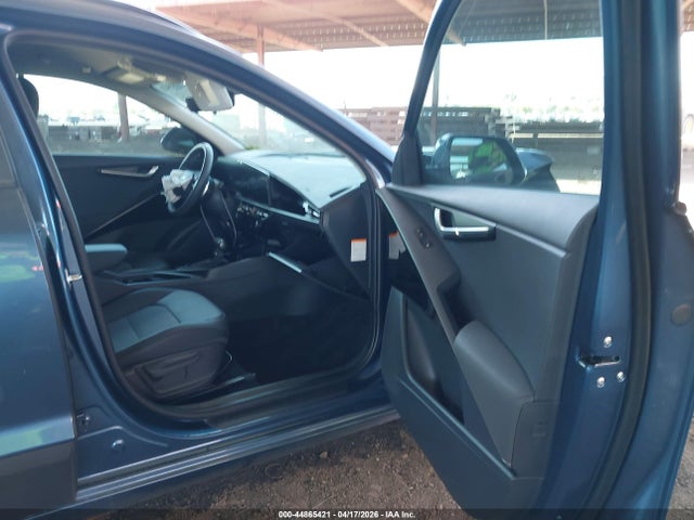 Kia Niro Ex