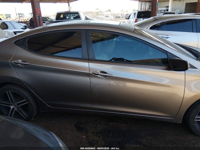 Hyundai ELANTRA Limited
