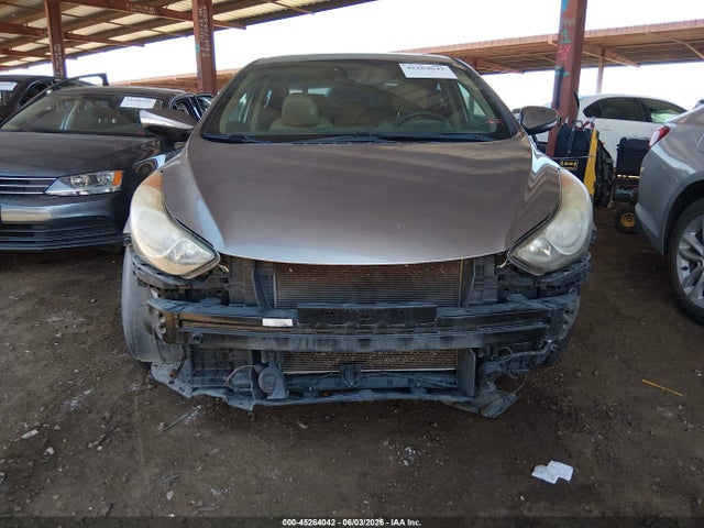 Hyundai ELANTRA Limited