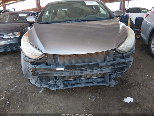 Hyundai ELANTRA Limited