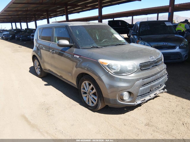 Salvage Kia Soul Image
