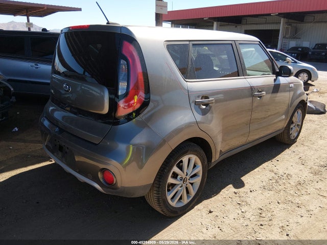 Kia Soul +