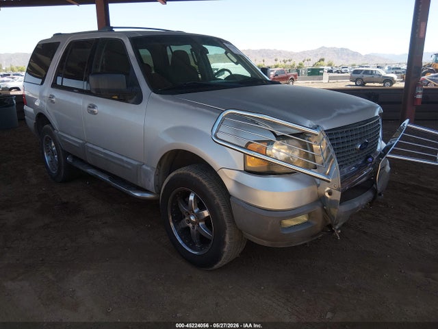Salvage Ford Expedition Image