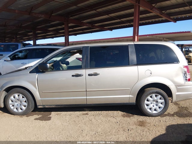 Chrysler Town & Country Lx