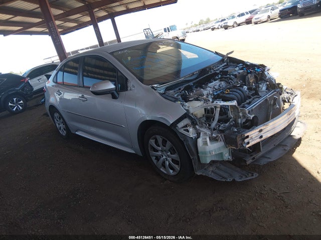 Salvage Toyota Corolla Image