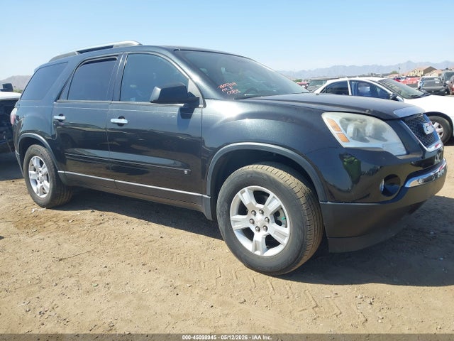 Salvage GMC Acadia Image