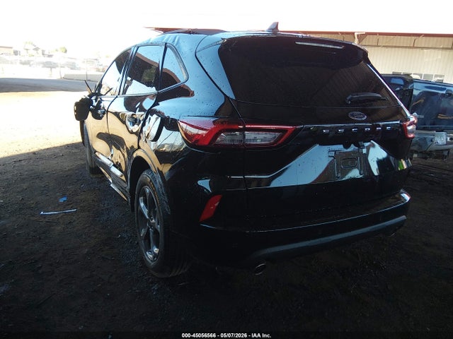 Ford Escape St-line