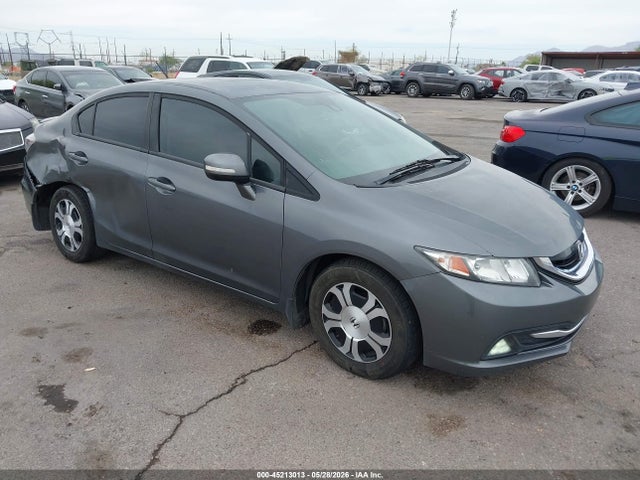 Salvage Honda Civic Image