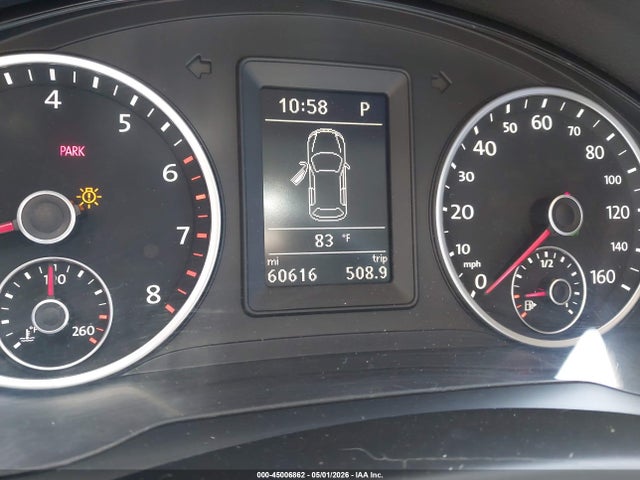 Volkswagen Tiguan S