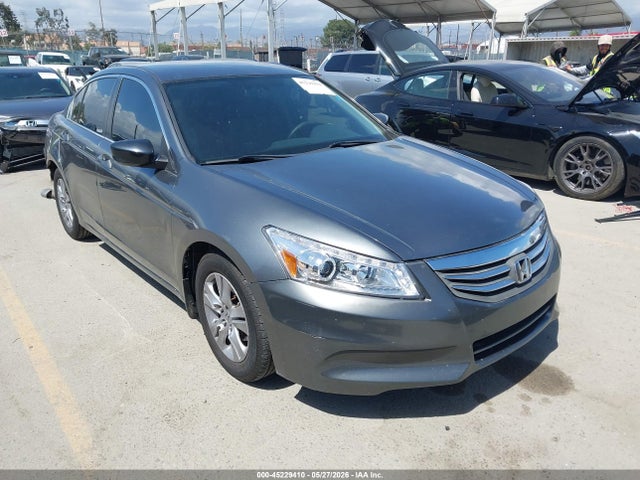 Salvage Honda Accord Image